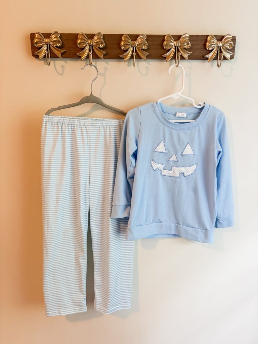 Boys size 5-6T Pumpkin Halloween Light Blue Long Sleeve Top Striped Pants outfit